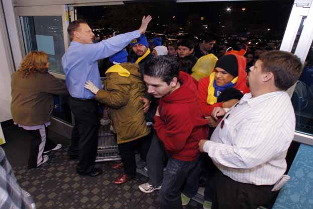OSHA issues warning about holiday shopping crowds